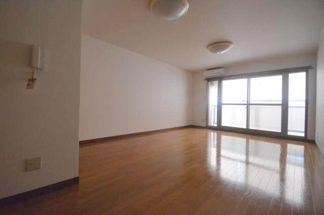 居室・リビング　日当たり良好