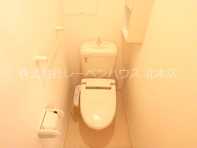 トイレ　同間取り角部屋の参考写真です