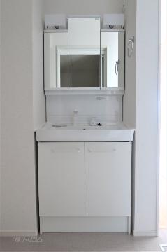 洗面設備　洗髪洗面化粧台