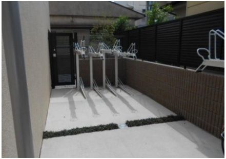 駐車場　駐輪場です