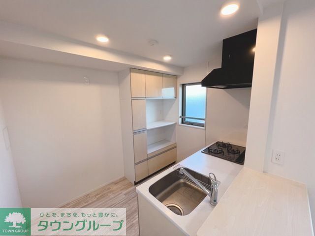 キッチン　お問合せはタウンハウジングまで！※現地待合わせ相談可能