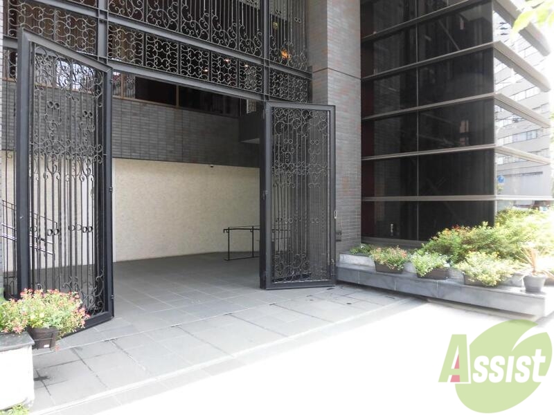 エントランス　広々豪華なエントランス