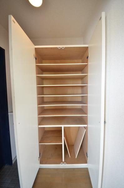 収納　室内・室内設備