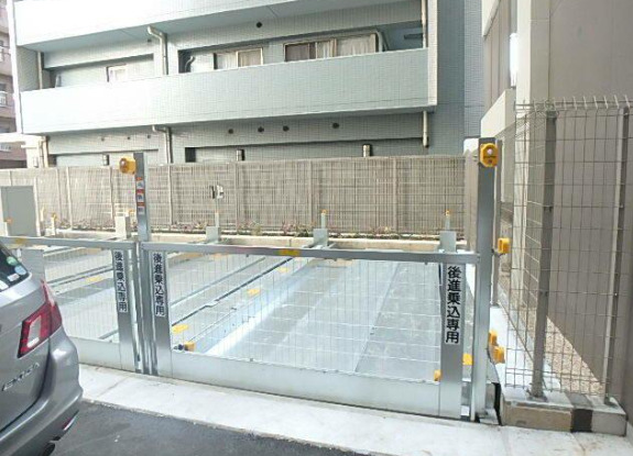 駐車場　駐車場です