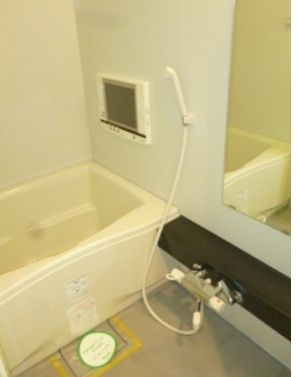 バス・シャワールーム　日々の疲れを癒すお風呂付です