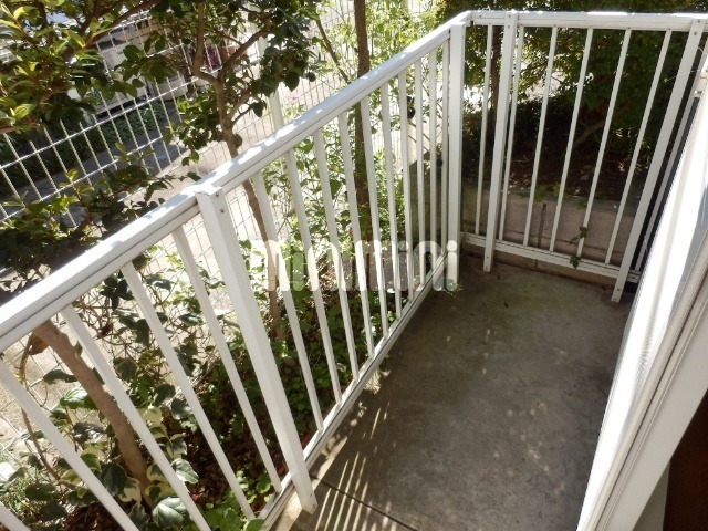 バルコニー　※写真は別部屋