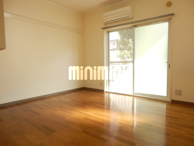 居室・リビング　※写真は別部屋