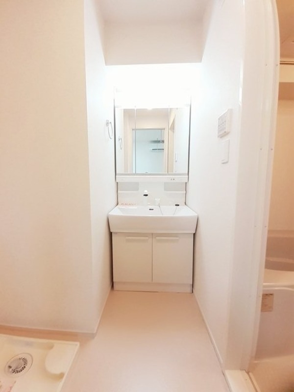 洗面設備　図面と現状に相違がある場合には現状を優先