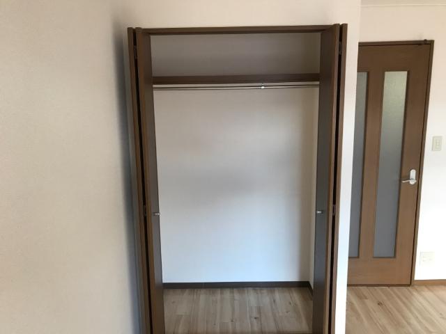 収納　クローゼット