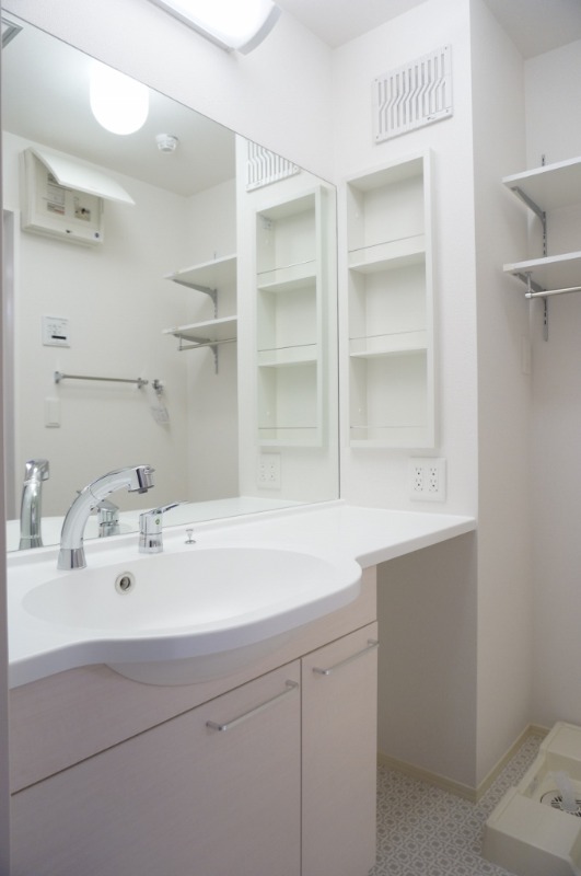 洗面設備　図面と現状に相違がある場合には現状を優先