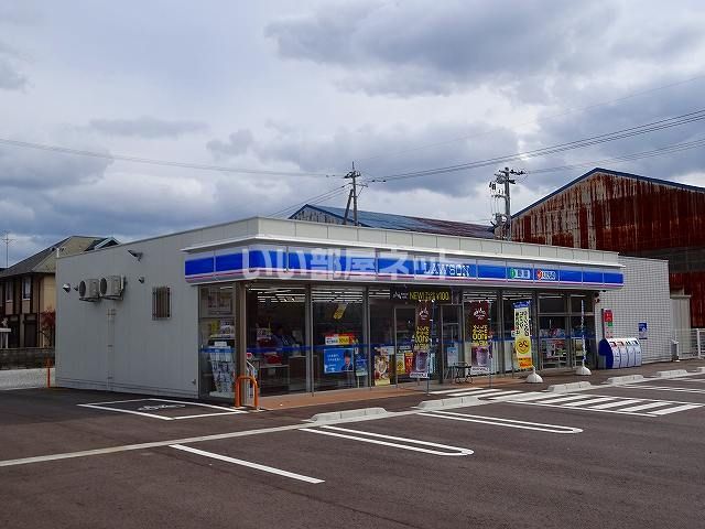 コンビニ　ローソン 射水小島店（コンビニ）まで804m