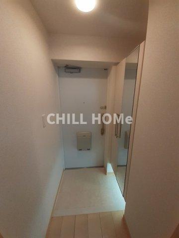 玄関　当社、チルホームのHPもご覧ください(^^)/物件情報多数♪