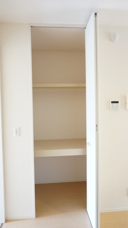 収納　図面と現状に相違がある場合には現状を優先