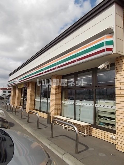 コンビニ　セブンイレブン千歳錦町店（コンビニ）まで212m