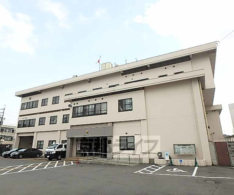 警察署・交番　西京警察署（警察署・交番）まで590m