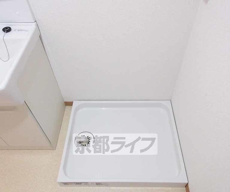 洗面設備　もちろん室内洗濯機です。