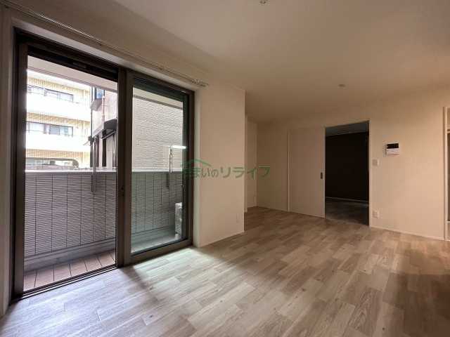 居室・リビング　モンステラ