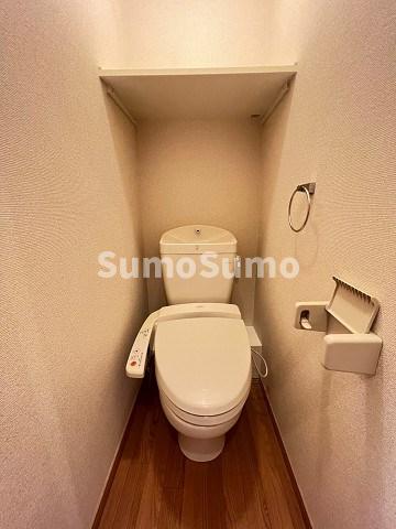 トイレ　清潔感のあるトイレです