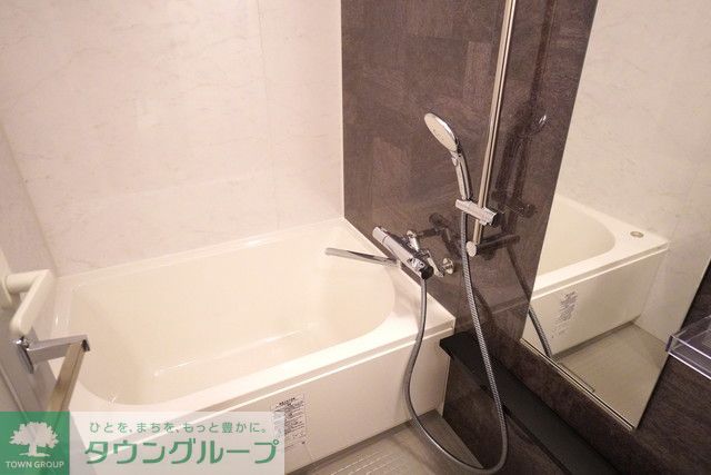 バス・シャワールーム　※写真は同タイプ住戸です。