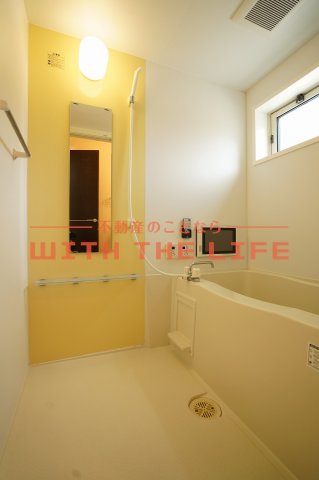 バス・シャワールーム　日々の疲れを癒すお風呂付です