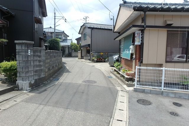 その他　前面道路（その他）まで0m