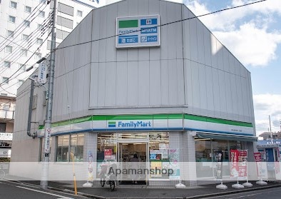 コンビニ　ファミリーマート東久留米本町一丁目店（コンビニ）まで1901m