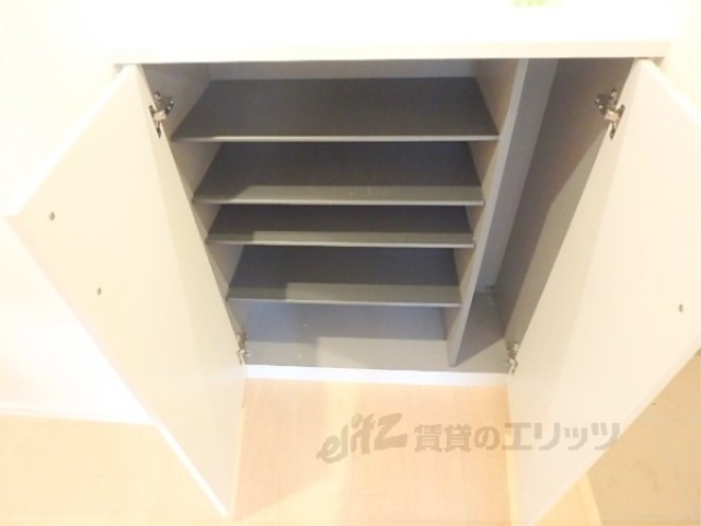 収納　下駄箱
