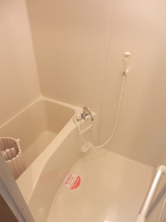 バス・シャワールーム　※他のお部屋の写真です。