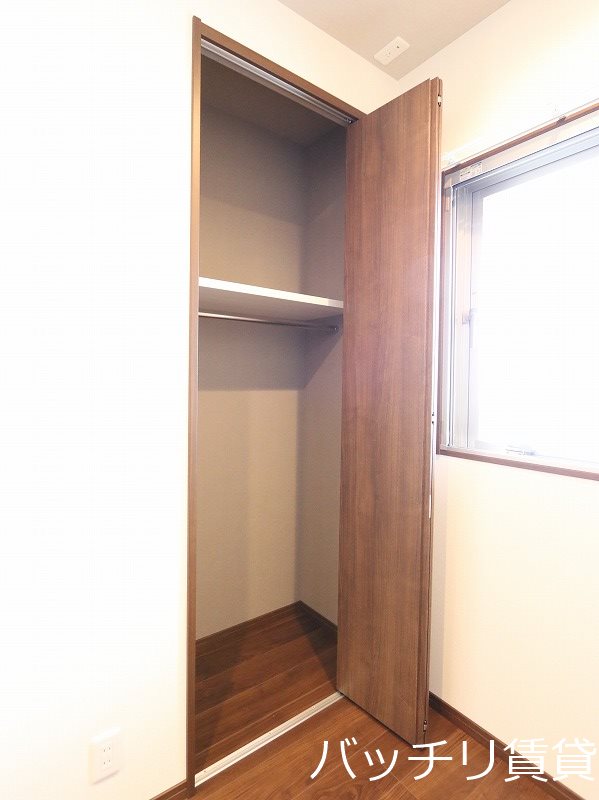 収納　別号室アタイプの為、現状を優先いたします