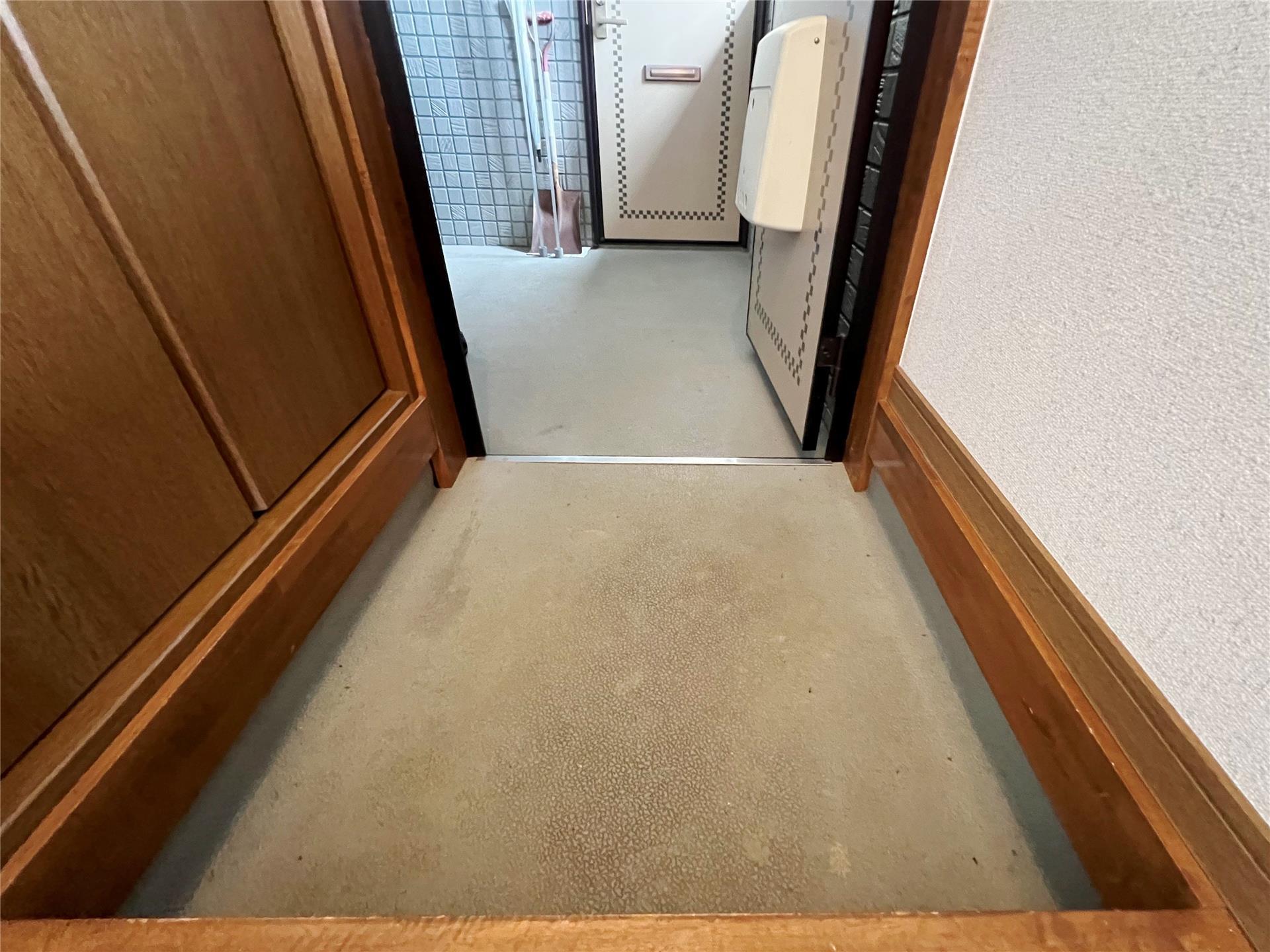 玄関　玄関