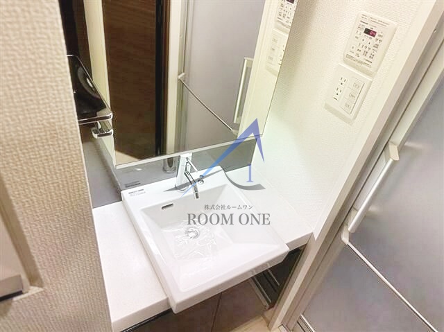 洗面設備　洗面台です。