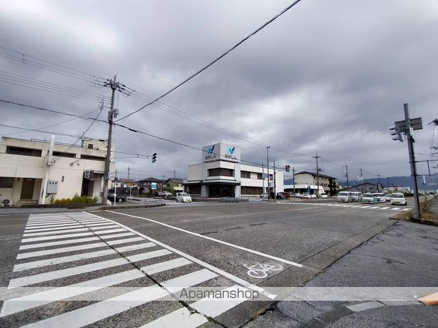 銀行　長浜信用金庫　神照支店（銀行）まで677m