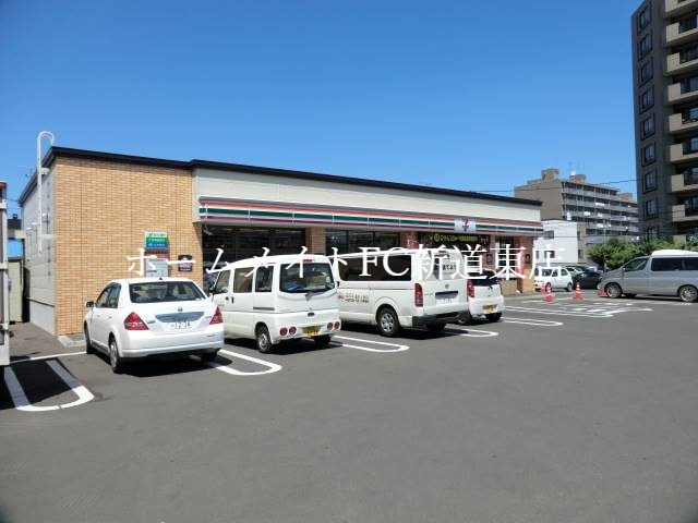 コンビニ　セブンイレブン札幌北26条店（コンビニ）まで89m