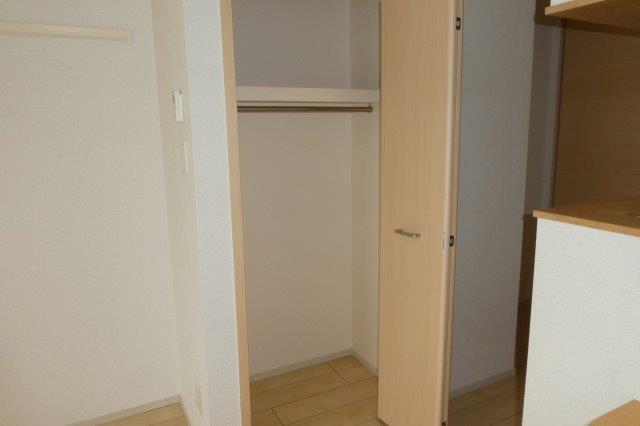 収納　クローゼット