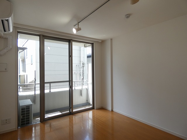 居室・リビング　居室※別部屋参考写真
