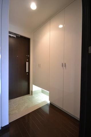 玄関　別部屋参考写真