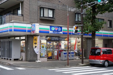 コンビニ　スリーエフ　川崎三田団地店（コンビニ）まで833m