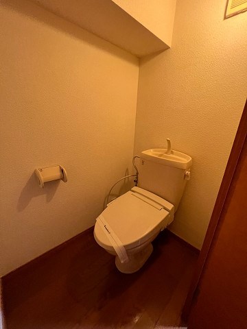トイレ　シンプルで使いやすいトイレです