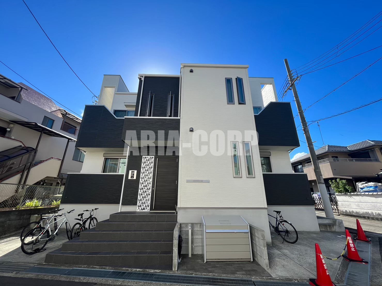 建物外観　2018年完成、大手ハウスメーカー施工デザイナーズアパート！