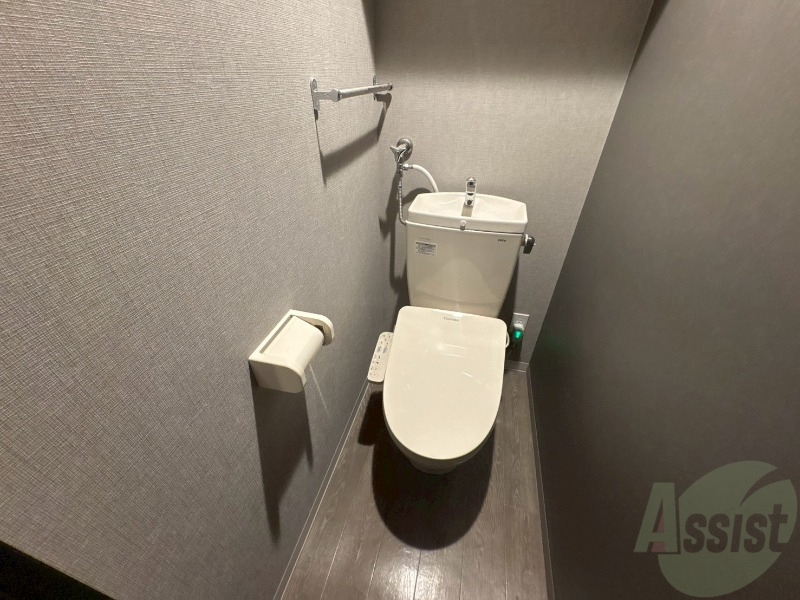 トイレ　ウォシュレット機能がついたトイレ。安心して使用できますね。