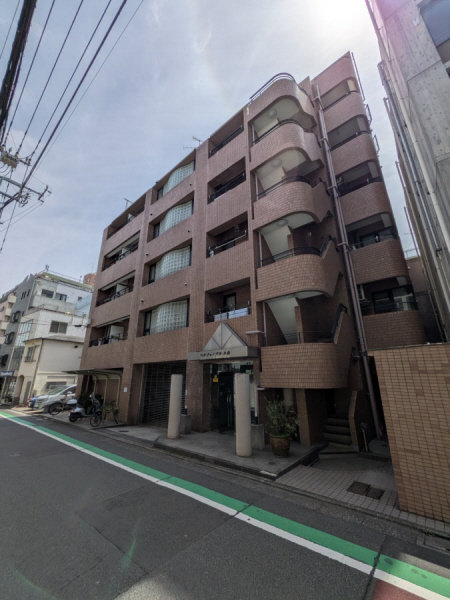 建物外観　西小山駅徒歩４分。分譲賃貸