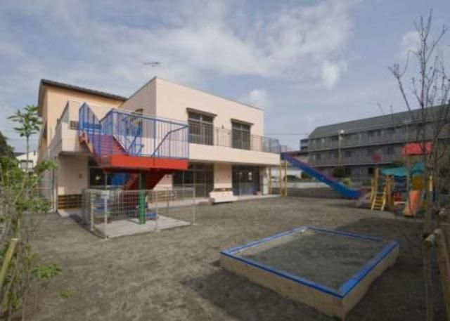 幼稚園・保育園　さくら保育園（幼稚園・保育園）まで478m