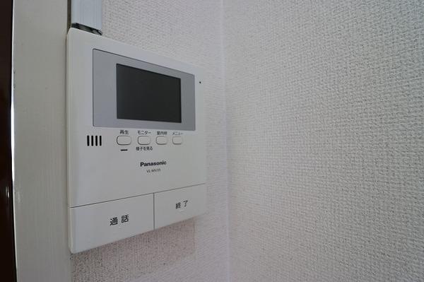 その他設備　インターホンが設置されています