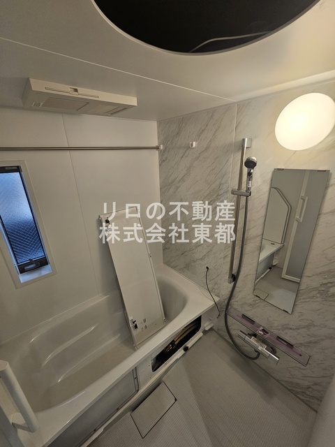 バス・シャワールーム　浴室には乾燥機が付いているので梅雨の時期でも安心です☆