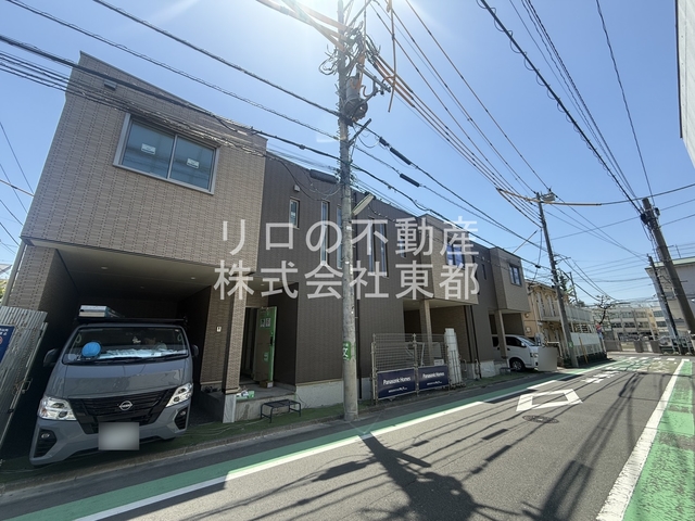 建物外観　新築！ガレージハウス☆ＮＵＲＯ光導入済みです♪