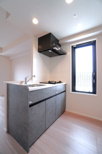 キッチン　※写真は同タイプ住戸です。