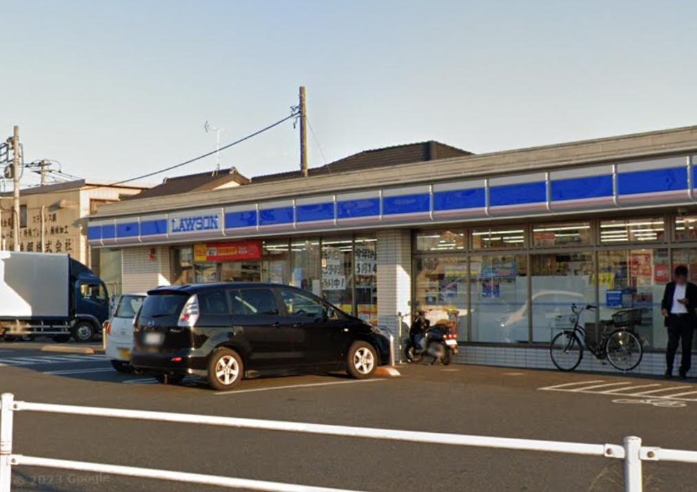 コンビニ　ローソン 春日部西金野井店（コンビニ）まで326m