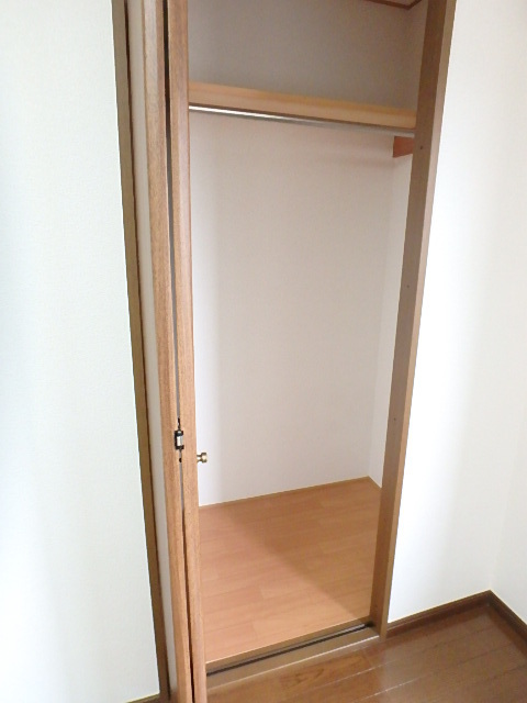 収納　別号室参照