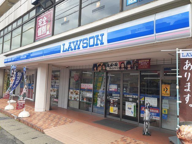 コンビニ　ローソン 入間市役所前店（コンビニ）まで450m