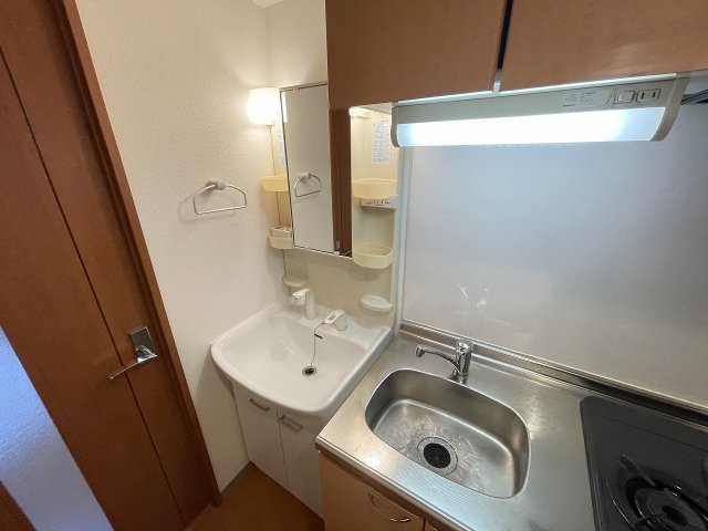 洗面設備　参考写真
